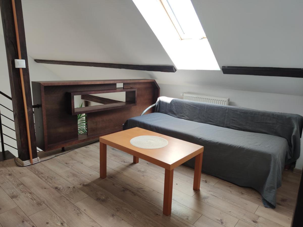 Attic Parkview Apartment Piest'any Exterior photo